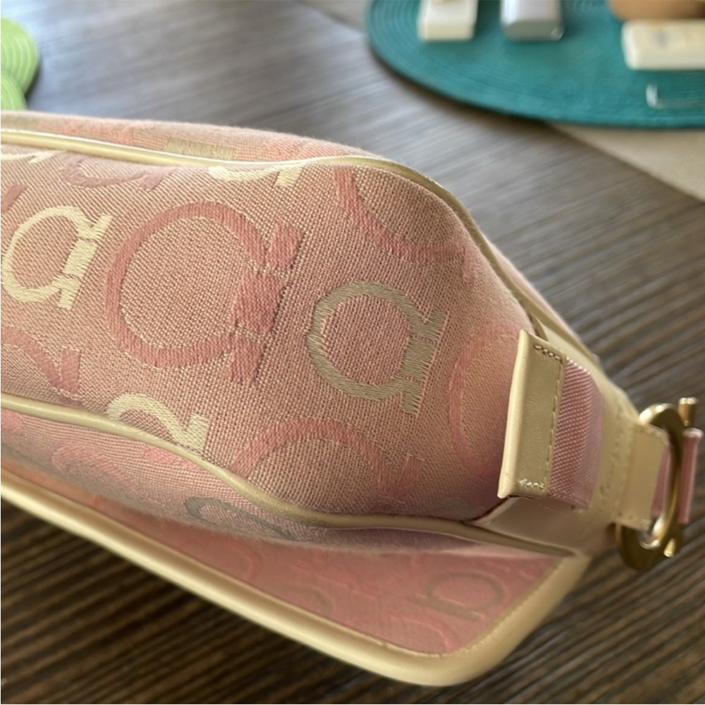 Ferragamo Vintage Canvas Gancini Bag - Picture 9 of 15